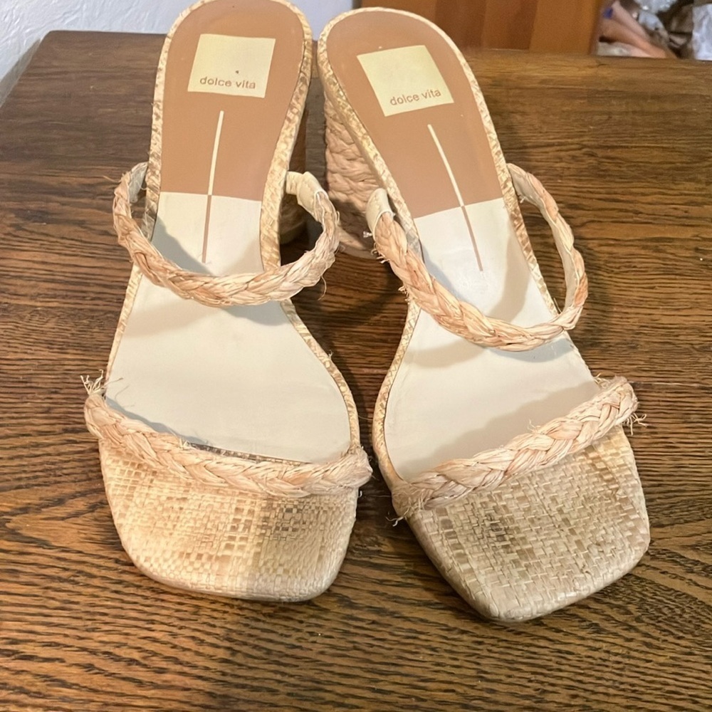 Dolce Vita  8.5 jute heeled sandal